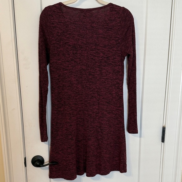Express Women's Deep Red Long Sleeve Dress - Picture 6 of 6